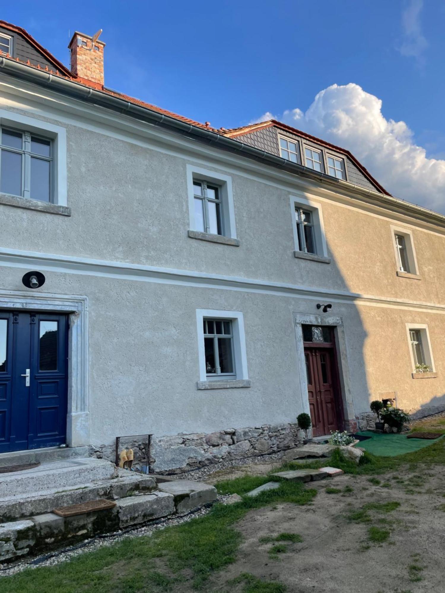 Dom Piwowara Hotell Leśna Exteriör bild